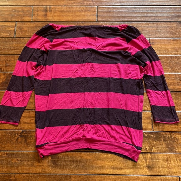 Ella Moss Top - Picture 4 of 4